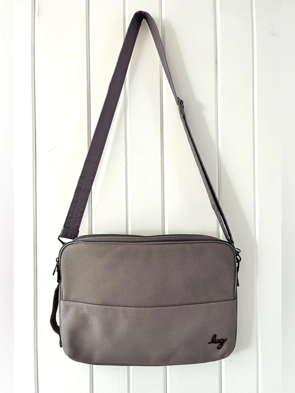 Lug Slim Gray Delta Laptop Bag